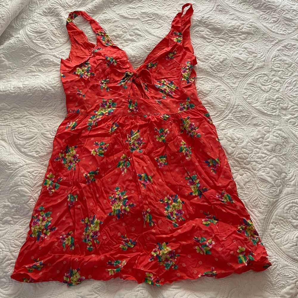 NWT WOMEN'S HOLLISTER FLORAL SUNDRESS